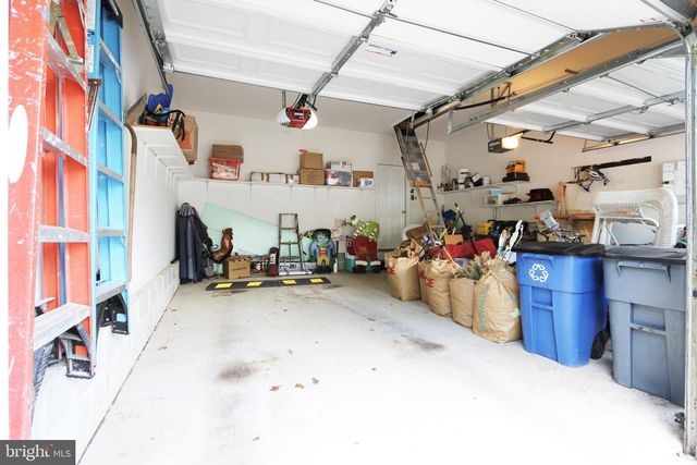 17 MANCHESTER ST, Galloway, NJ 08205