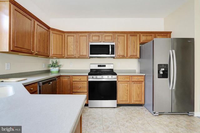 17 MANCHESTER ST, Galloway, NJ 08205