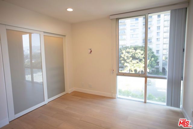 2170 Century Park East 406, Los Angeles, CA 90067