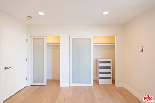 2170 Century Park East 406, Los Angeles, CA 90067