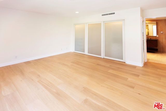 2170 Century Park East 406, Los Angeles, CA 90067
