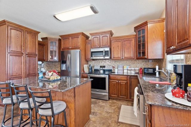 7230 Pirates Cove, Sulphur, LA 70665