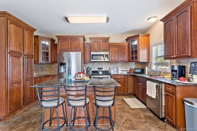 7230 Pirates Cove, Sulphur, LA 70665