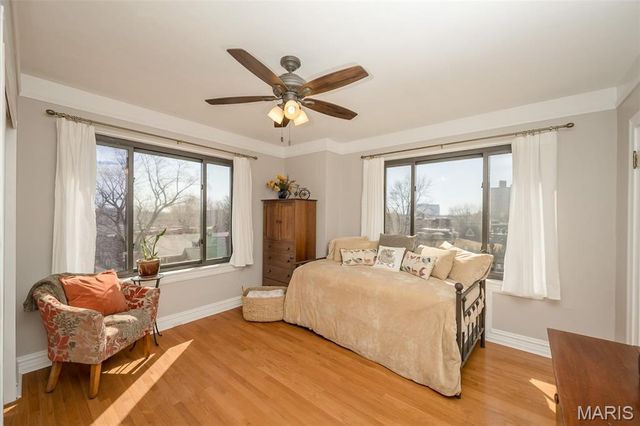 410 N Newstead Avenue 4E, St Louis, MO 63108