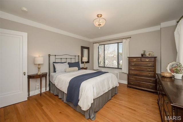 410 N Newstead Avenue 4E, St Louis, MO 63108