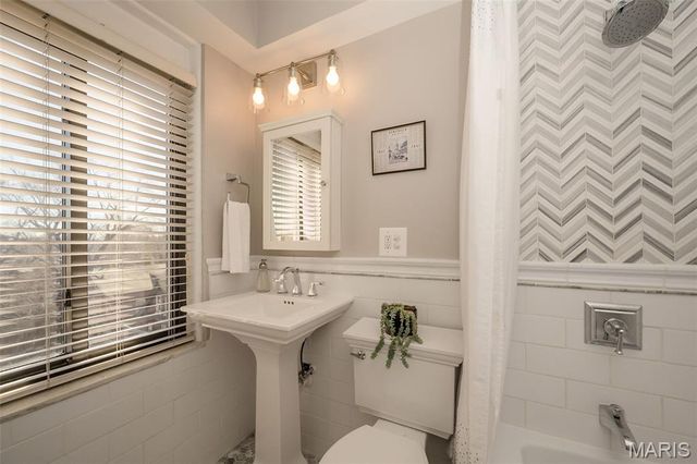 410 N Newstead Avenue 4E, St Louis, MO 63108