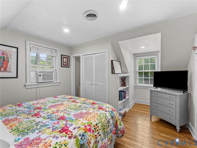 1107 Santa Rosa Rd, Henrico, VA 23229