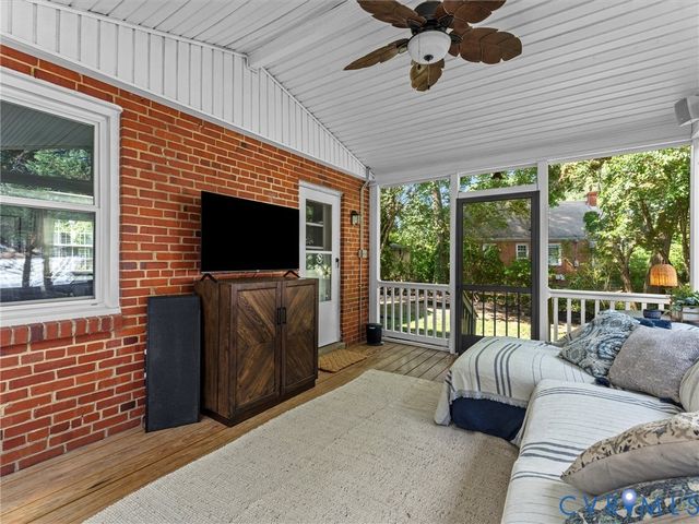 1107 Santa Rosa Rd, Henrico, VA 23229