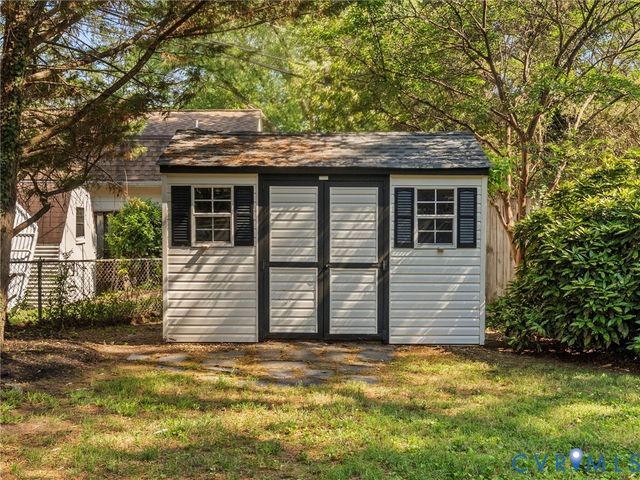 1107 Santa Rosa Rd, Henrico, VA 23229