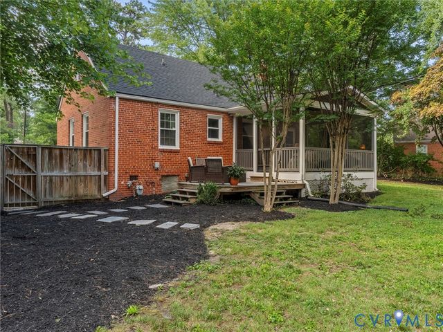 1107 Santa Rosa Rd, Henrico, VA 23229