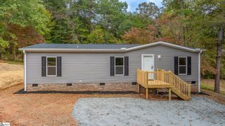 112 Dovehaven Drive, Pickens, SC 29671