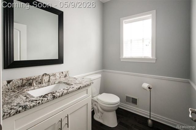 302 S Blair Avenue, Royal Oak, MI 48067