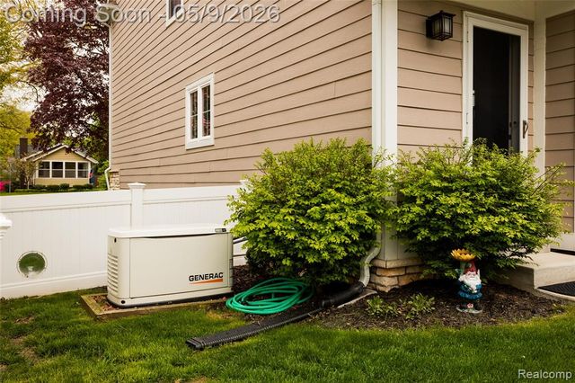 302 S Blair Avenue, Royal Oak, MI 48067