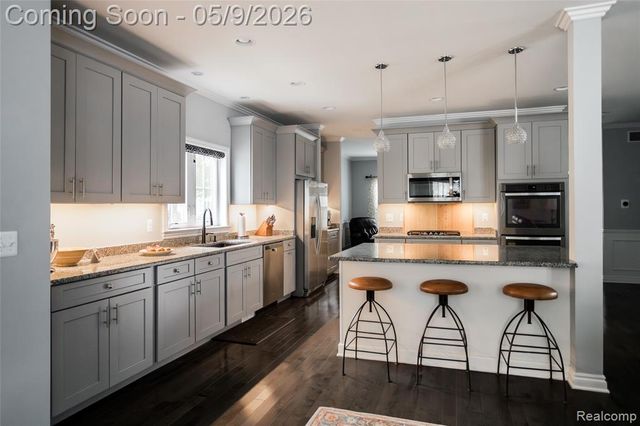 302 S Blair Avenue, Royal Oak, MI 48067