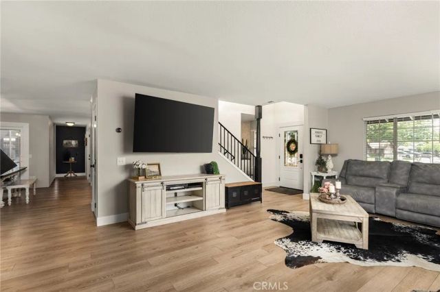 1060 Gateway Lane, Chico, CA 95926