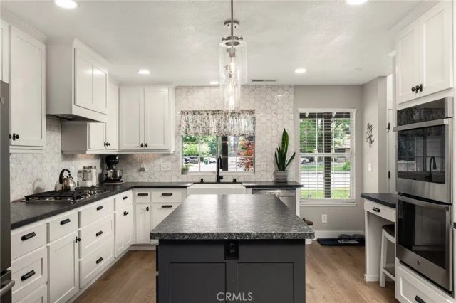 1060 Gateway Lane, Chico, CA 95926