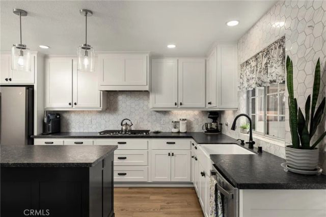 1060 Gateway Lane, Chico, CA 95926