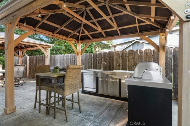 1060 Gateway Lane, Chico, CA 95926