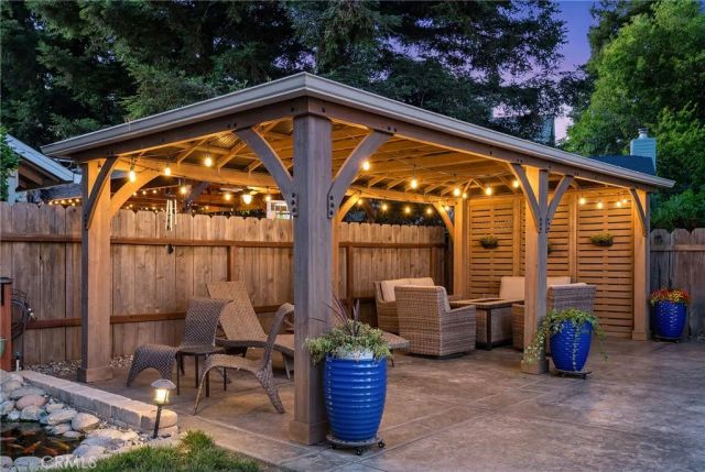 1060 Gateway Lane, Chico, CA 95926