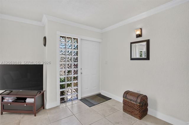 10725 NW 30th Pl 4, Sunrise, FL 33322