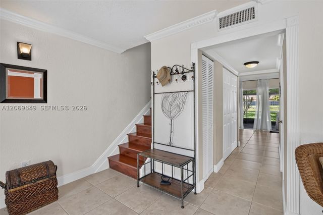 10725 NW 30th Pl 4, Sunrise, FL 33322