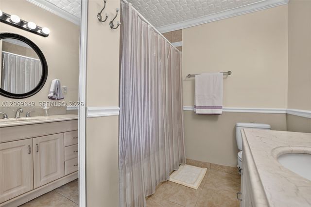 10725 NW 30th Pl 4, Sunrise, FL 33322