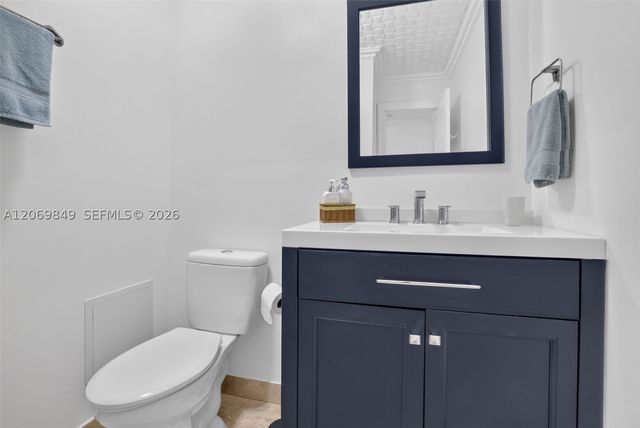 10725 NW 30th Pl 4, Sunrise, FL 33322