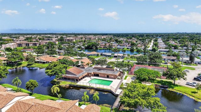 10725 NW 30th Pl 4, Sunrise, FL 33322
