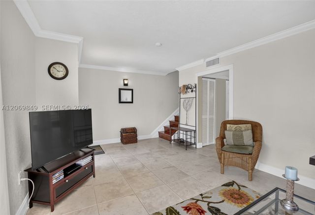 10725 NW 30th Pl 4, Sunrise, FL 33322