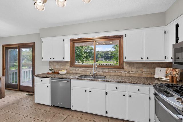 13769 Fairlawn Avenue, Apple Valley, MN 55124