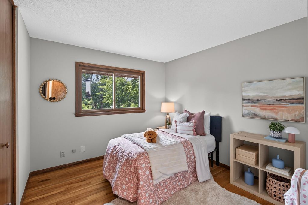 13769 Fairlawn Avenue, Apple Valley, MN 55124 — photo 5