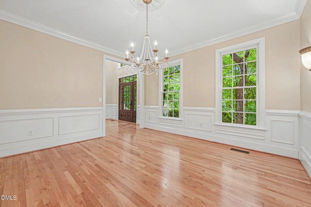 101 Collinson Drive, Chapel Hill, NC 27514