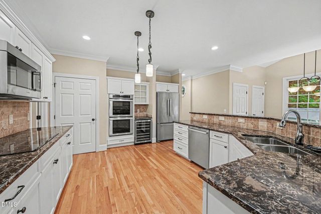 101 Collinson Drive, Chapel Hill, NC 27514