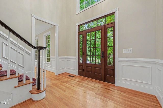 101 Collinson Drive, Chapel Hill, NC 27514