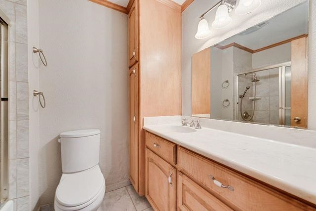 6536 Wakefield Road, North Richland Hills, TX 76182