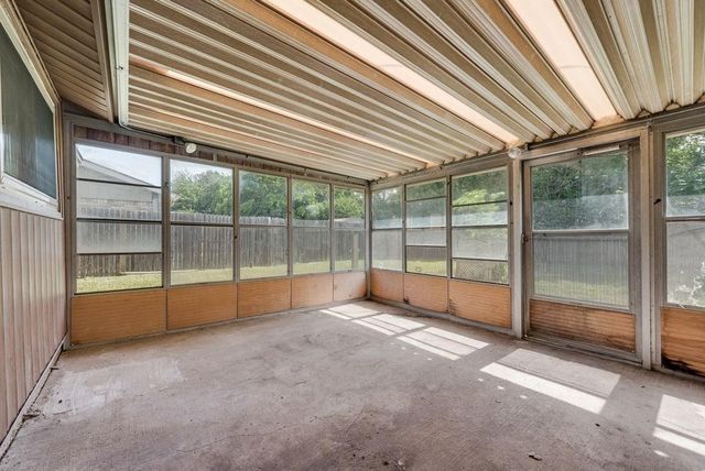 6536 Wakefield Road, North Richland Hills, TX 76182