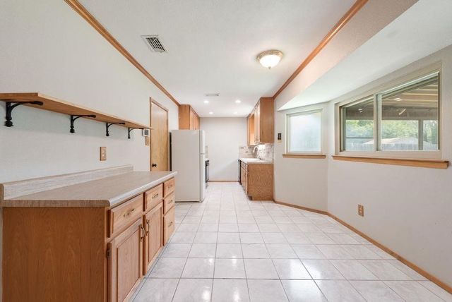 6536 Wakefield Road, North Richland Hills, TX 76182