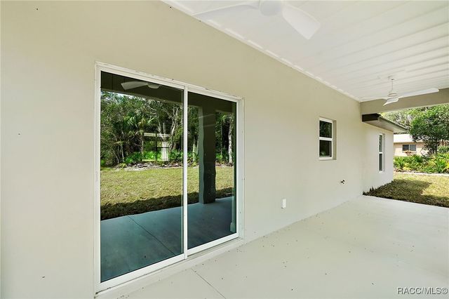 12052 W Wildflower Street, Crystal River, FL 34428