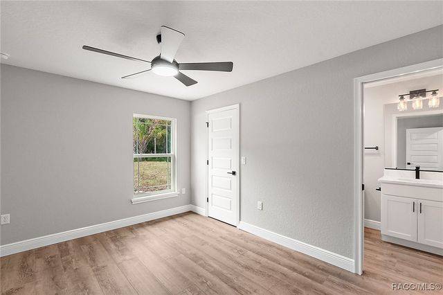 12052 W Wildflower Street, Crystal River, FL 34428