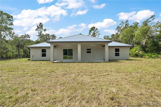 12052 W Wildflower Street, Crystal River, FL 34428