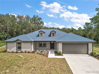 12052 W Wildflower Street, Crystal River, FL 34428