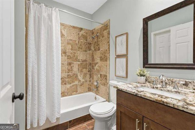 200 Renaissance Parkway NE 304, Atlanta, GA 30308