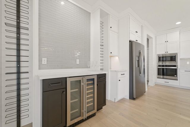 9343 Iris Drive, St. John, IN 46373