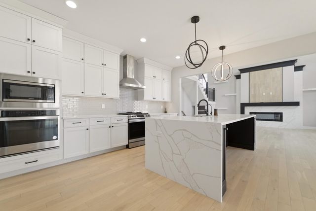 9343 Iris Drive, St. John, IN 46373