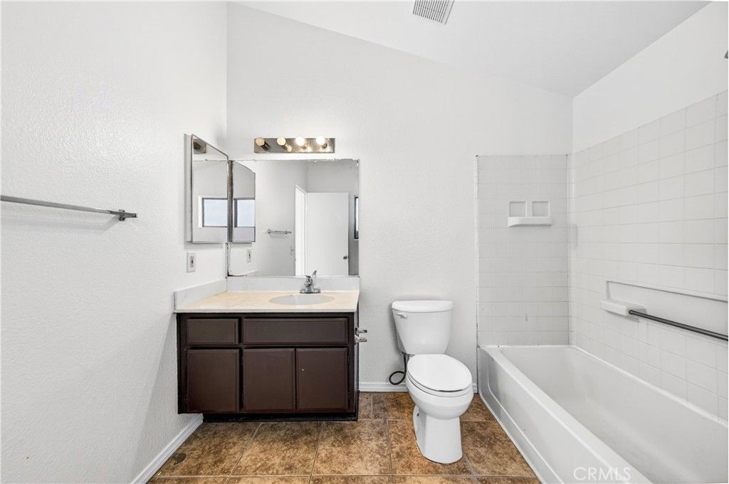 Image 29 of property listing at 580 Wimbledon, San Jacinto, CA 92583