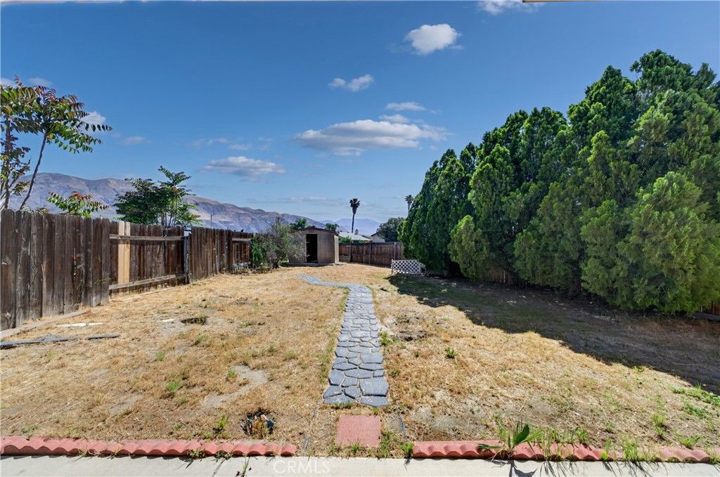 Image 36 of property listing at 580 Wimbledon, San Jacinto, CA 92583