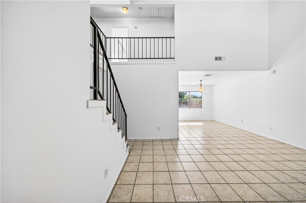 Image 4 of property listing at 580 Wimbledon, San Jacinto, CA 92583