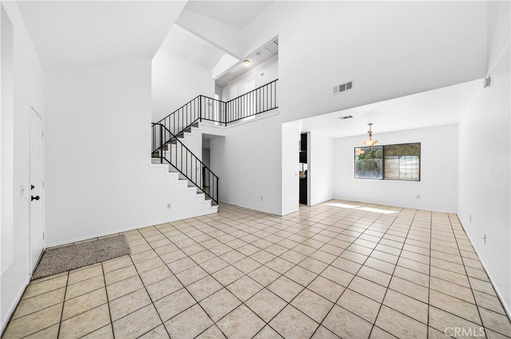 Image 6 of property listing at 580 Wimbledon, San Jacinto, CA 92583