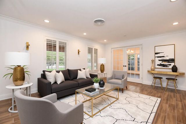 7506 Creekwood Drive, Houston, TX 77063