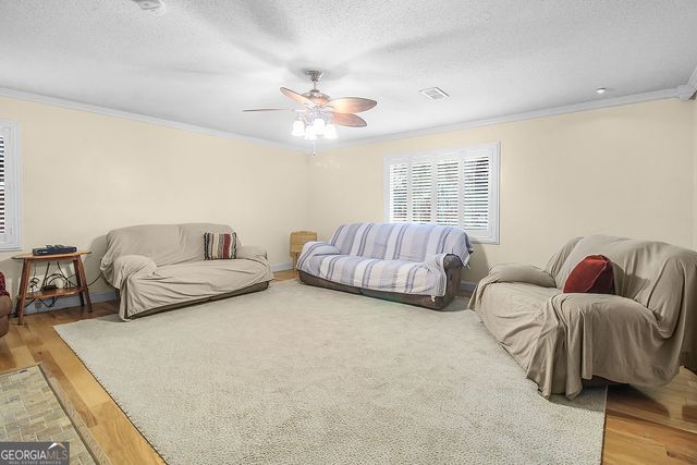 1046 Live Oak Drive, Hinesville, GA 31313